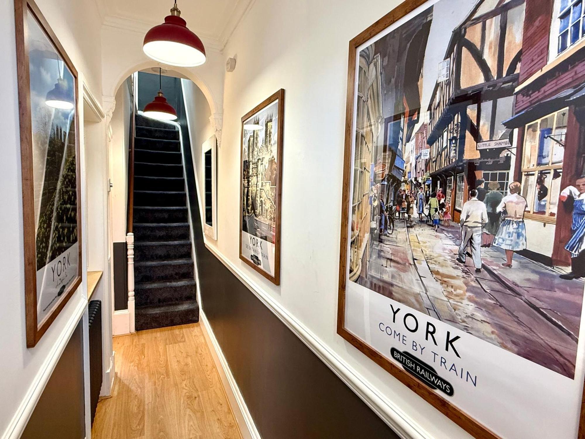 Great Town House - Central York — Photos 3